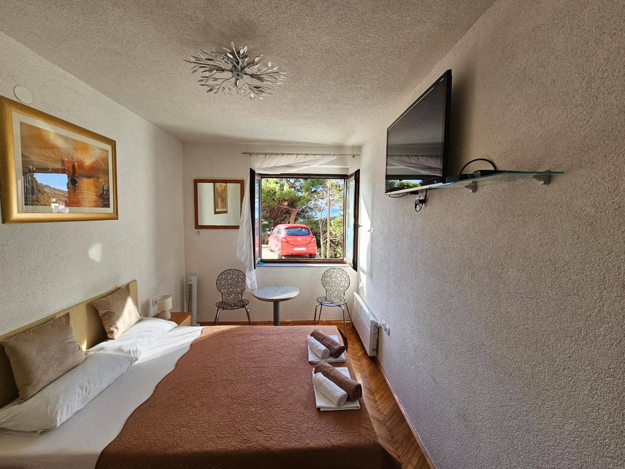 Morska Postelja - Sea Bed Apartment Omiš Екстериор снимка