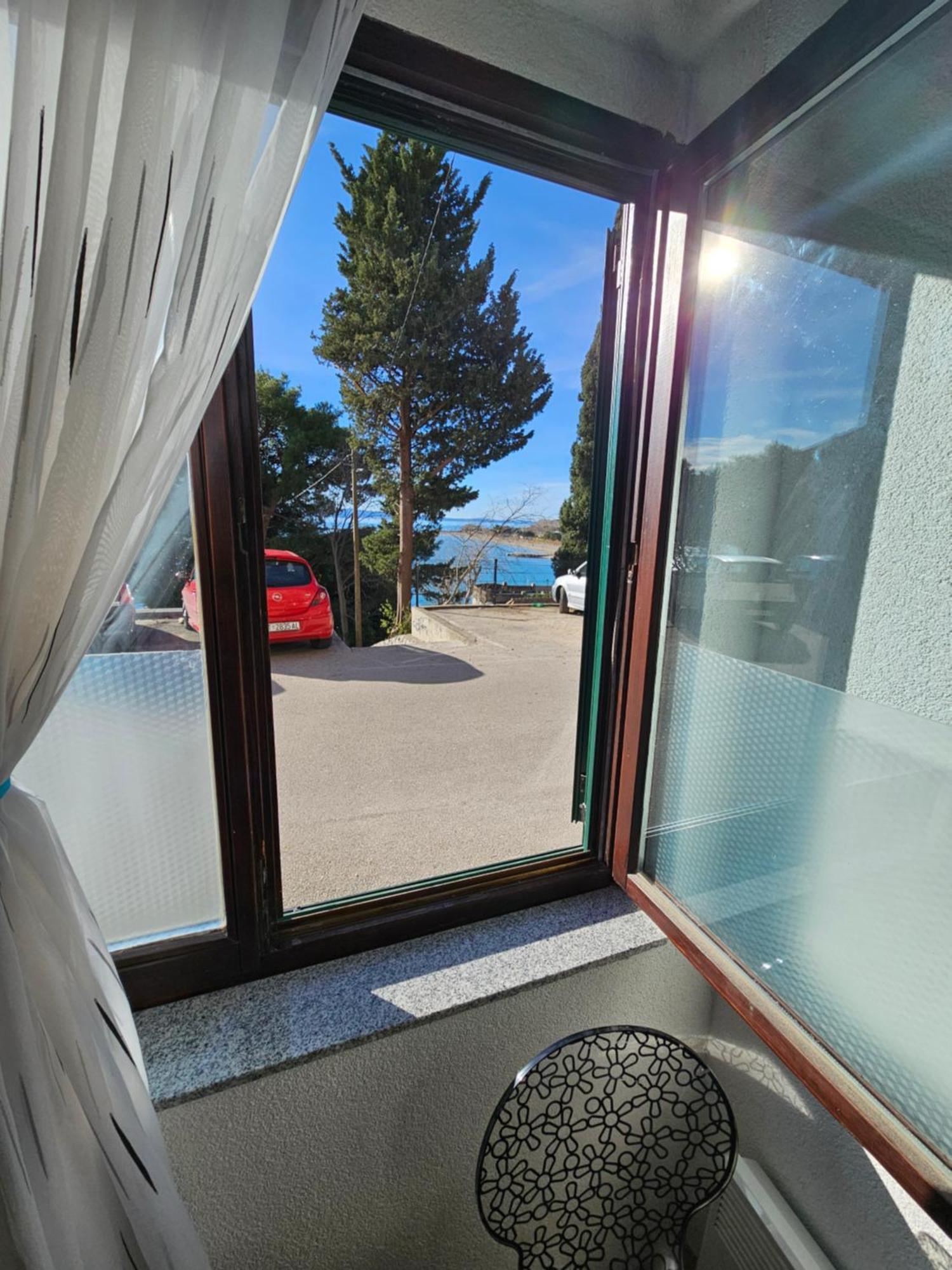 Morska Postelja - Sea Bed Apartment Omiš Екстериор снимка
